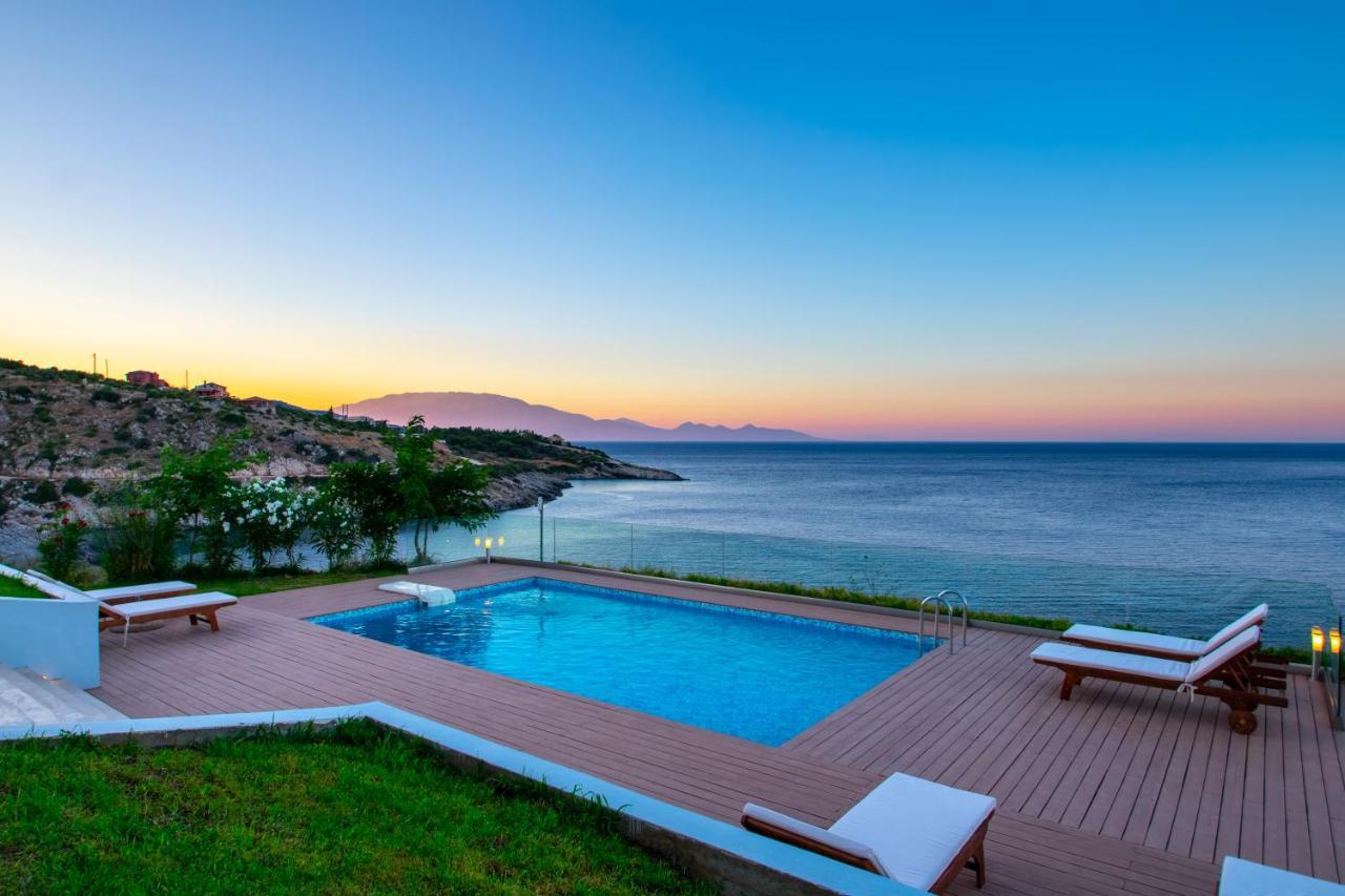 Villa Thalassa - Deja Vu Villas Agios Nikolaos  Buitenkant foto