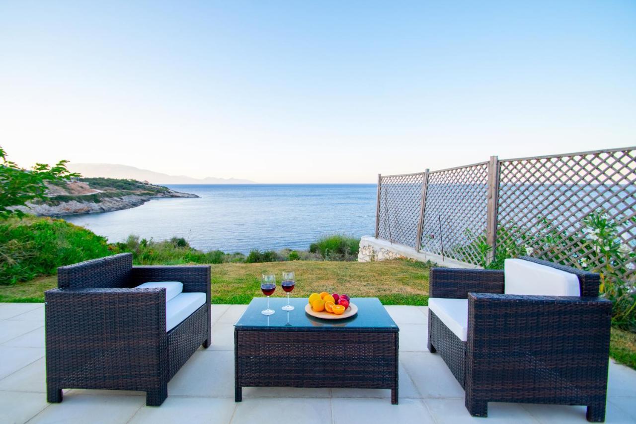 Villa Thalassa - Deja Vu Villas Agios Nikolaos  Buitenkant foto