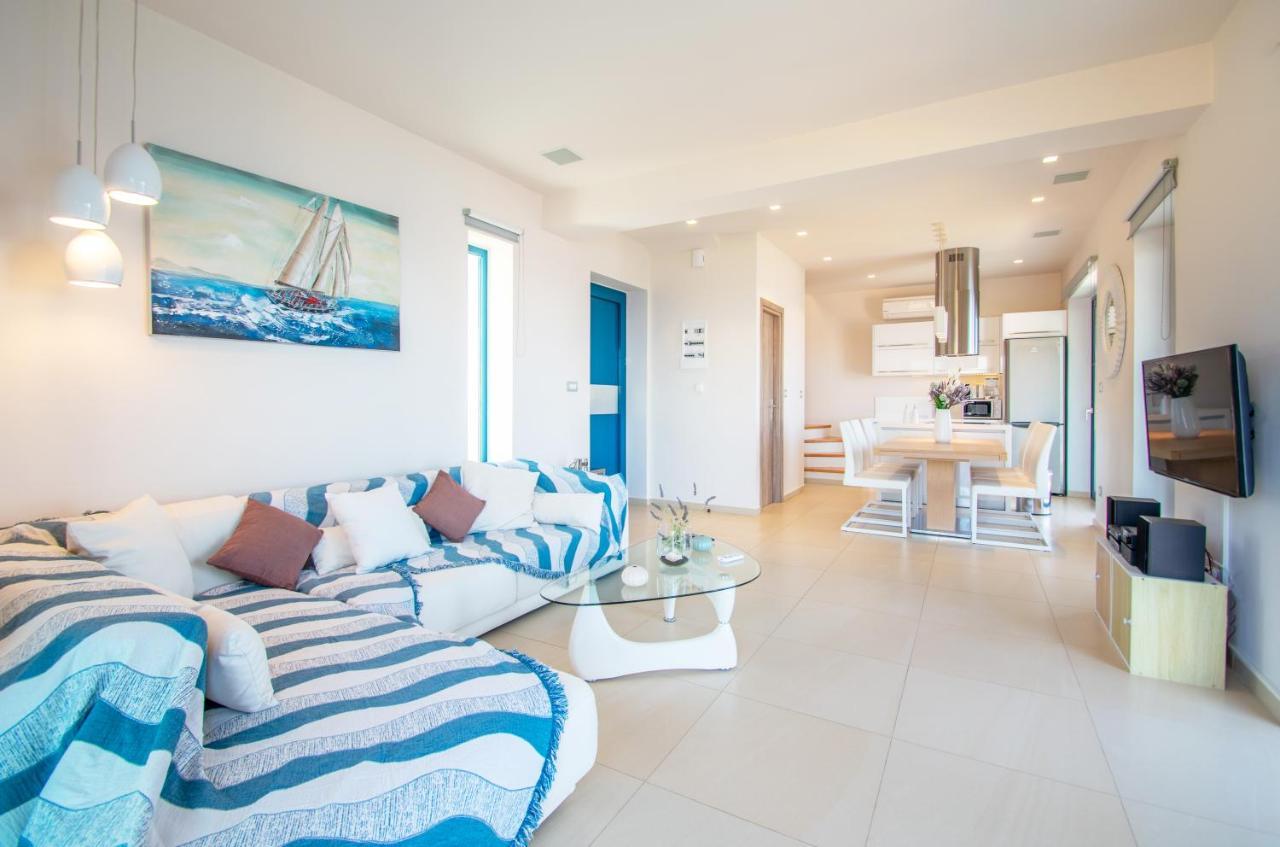 Villa Thalassa - Deja Vu Villas Agios Nikolaos  Buitenkant foto